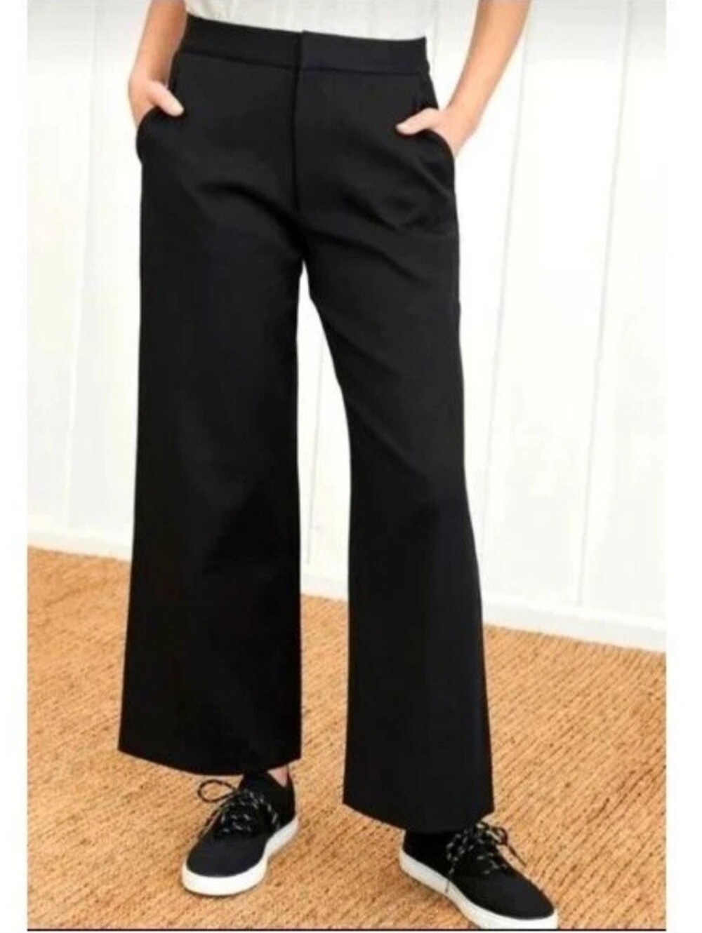 Jenni Kayne Wide leg Trousers. Size 4